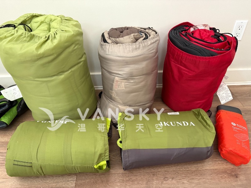 250705165904_3 Sleeping Bags and 3 Sleeping Pod 100.JPG